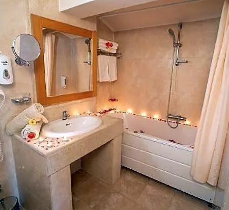 Hotel Aegean View Aqua 4*