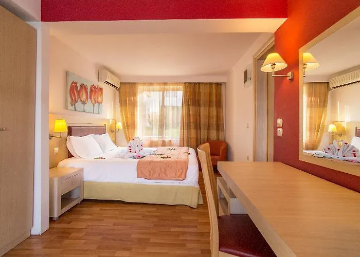 Aegean View Aqua Otel 4*