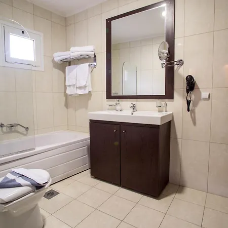 فندق Aegean View Aqua 4*